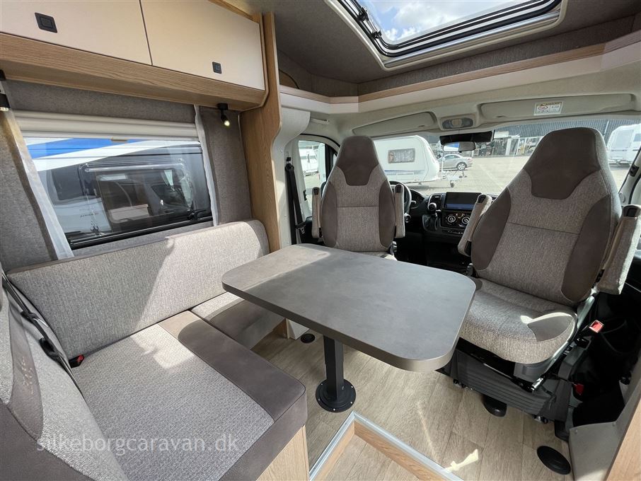 Hobby Ontour C 680 GE aut.